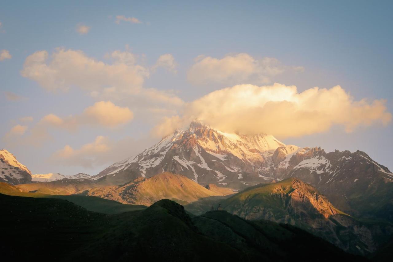 Heaven Hill Otel Kazbegi Dış mekan fotoğraf