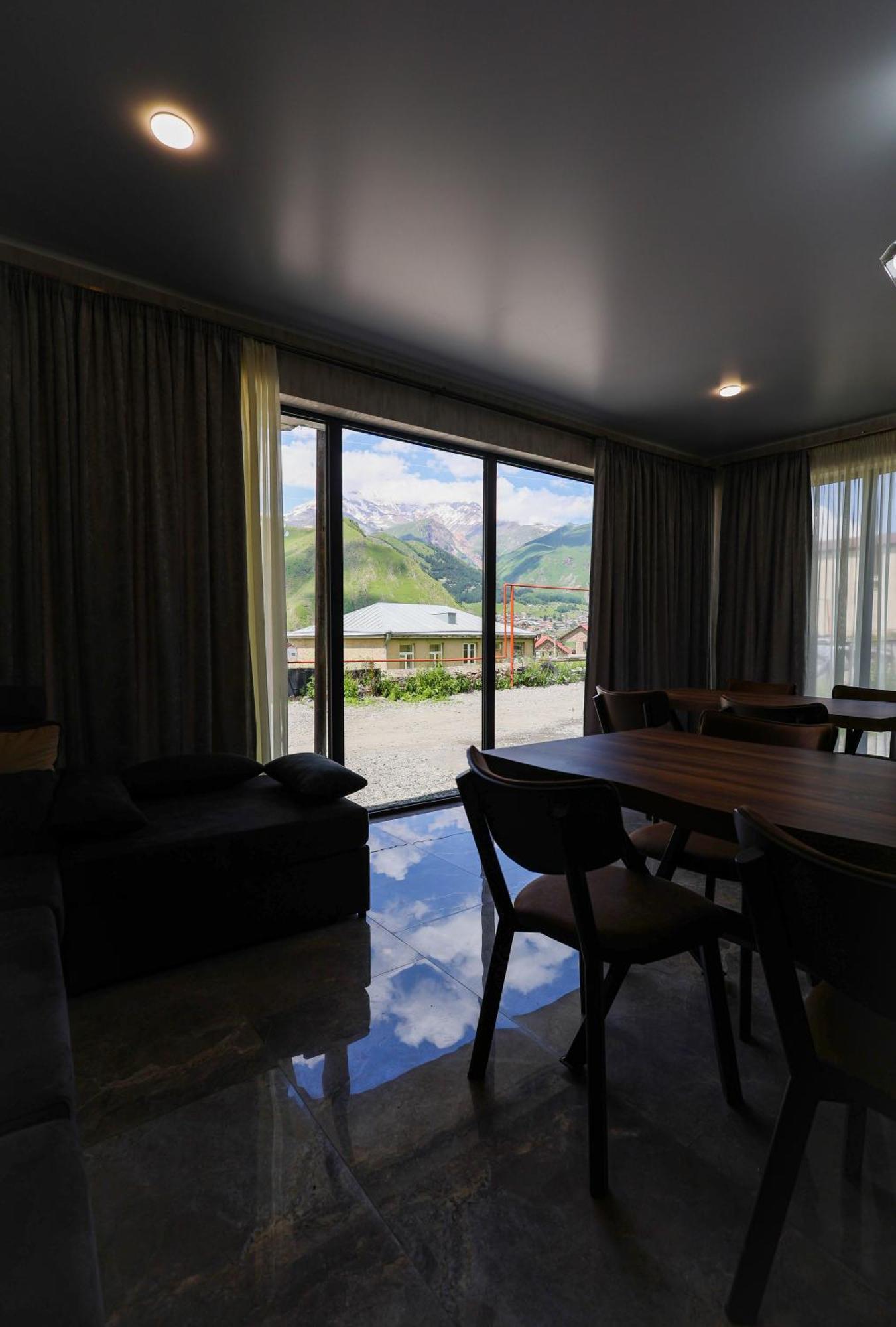 Heaven Hill Otel Kazbegi Dış mekan fotoğraf